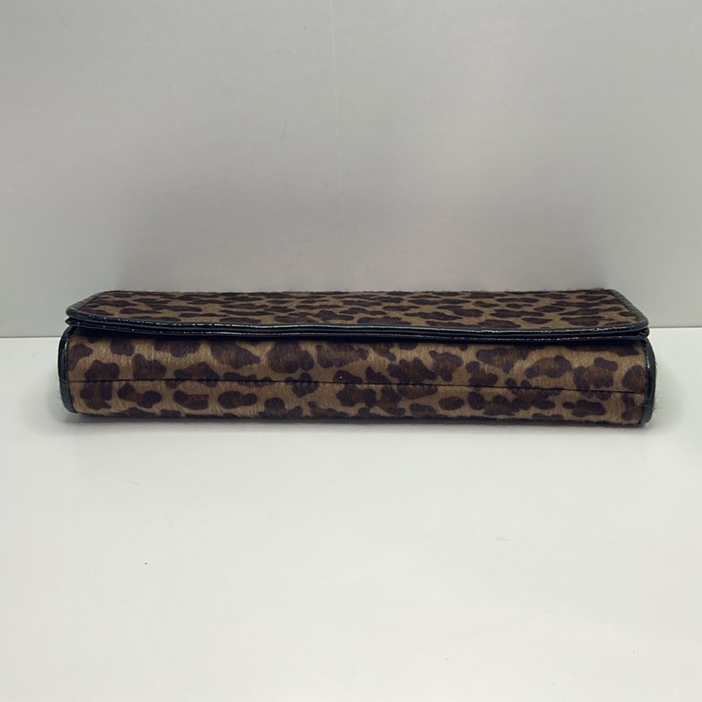 Brown Leopard Print Clutch - Picture 5 of 11